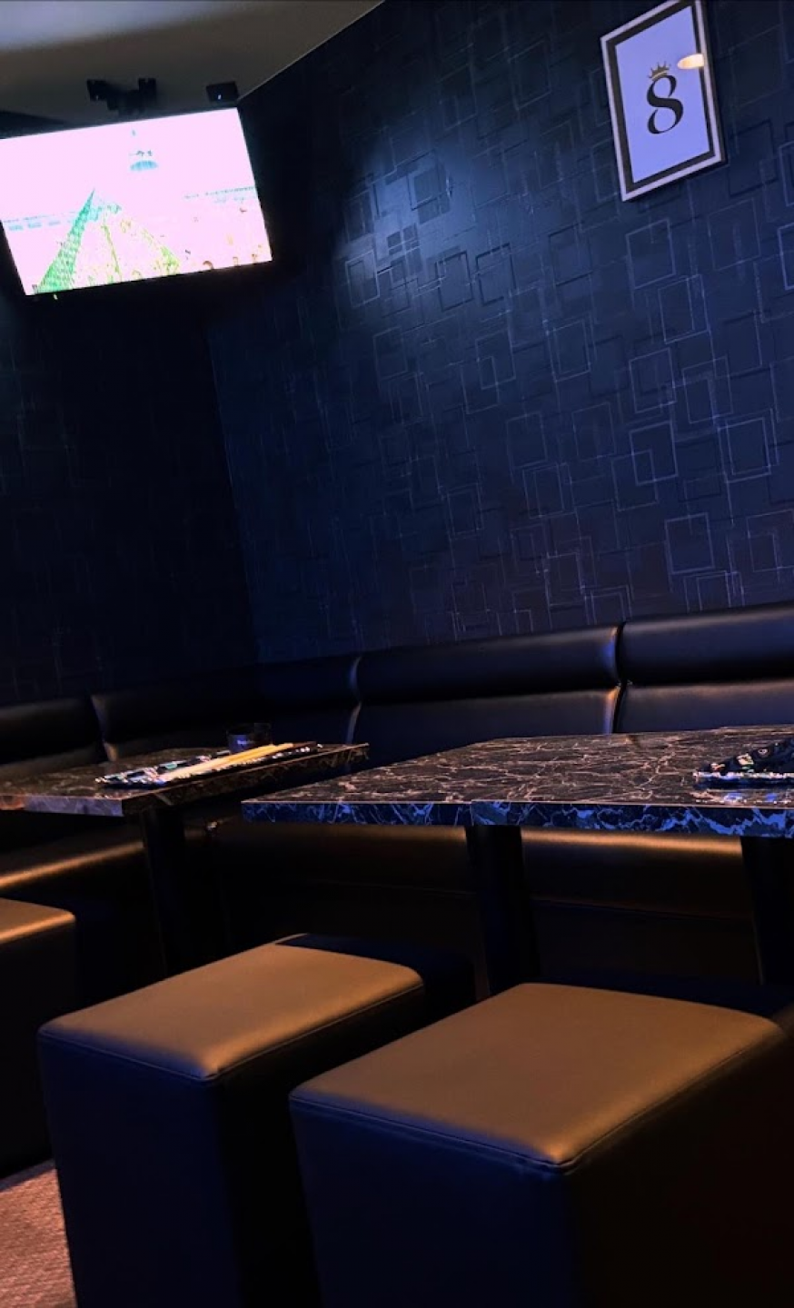 スナック 8 -eight-の店舗画像