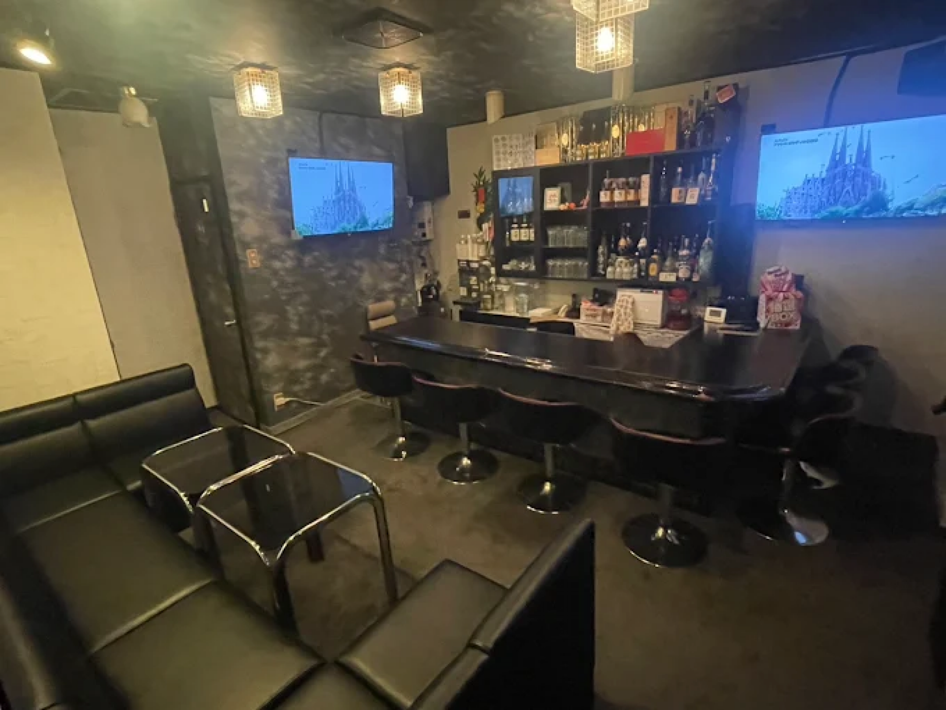 スナック 縁〜yukari〜の店舗画像