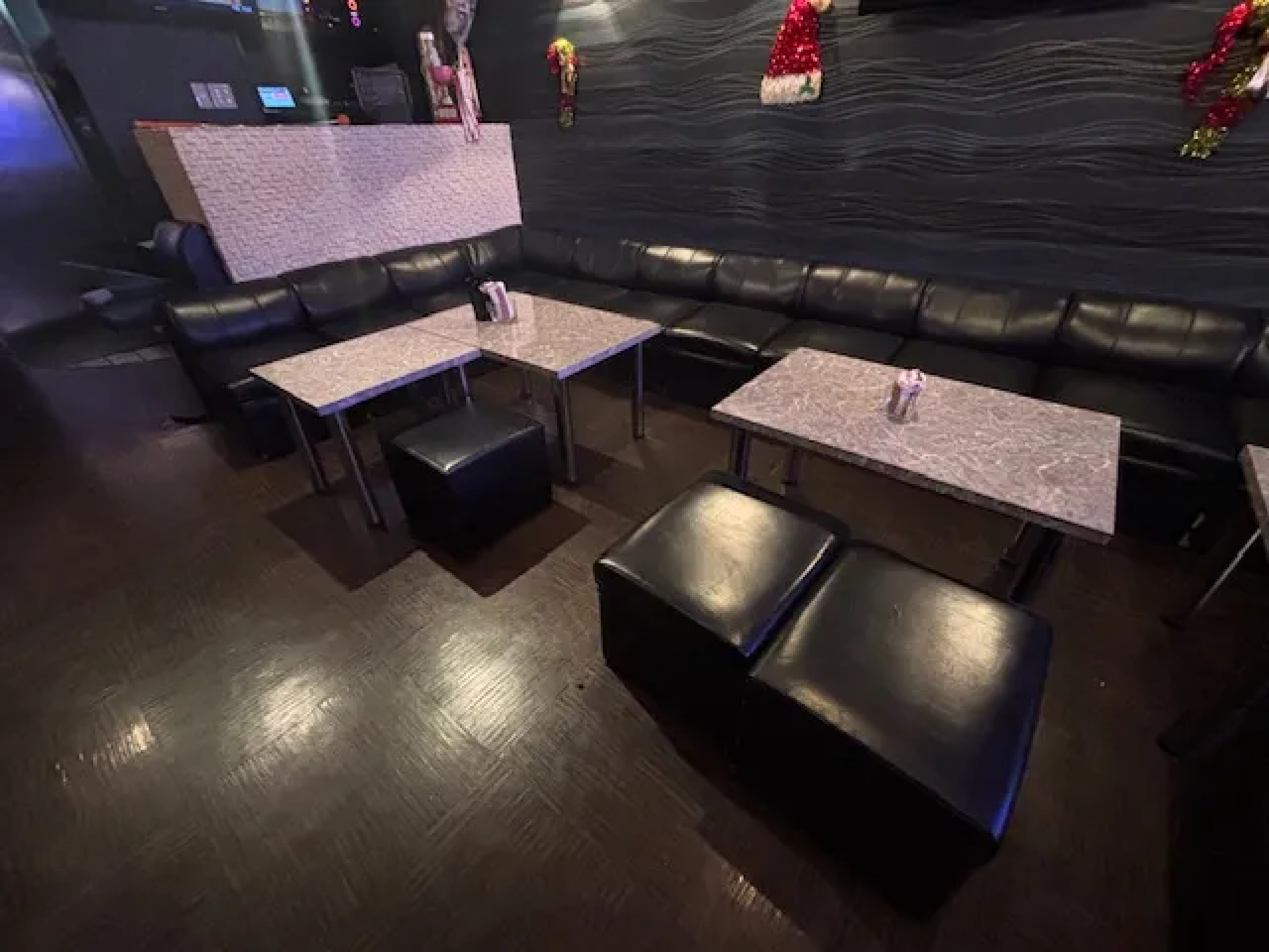 night in muse（ナイトインミューズ）の店舗画像