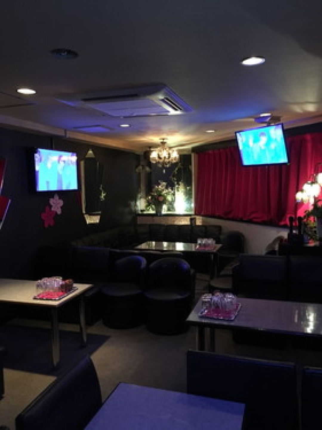 ラウンジ クレイン（Crane）の店舗画像